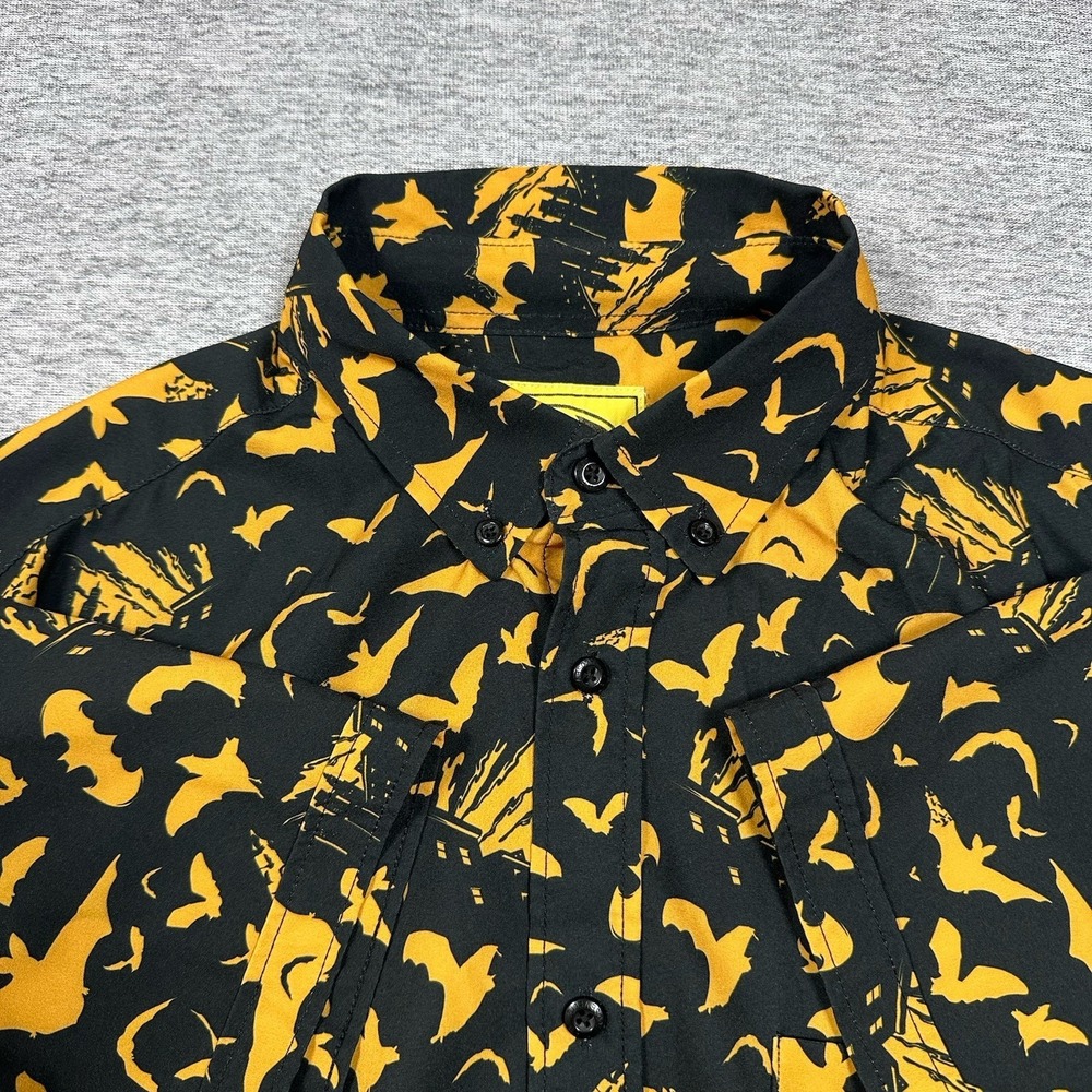 RSVLTS Batman Shirt Mens Size Small The Caped Crusader Stretch Button Down